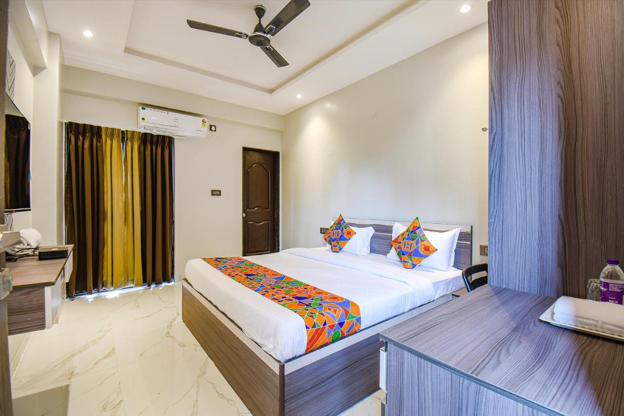 Fabhotel Gaurav Galaxy Pune Exterior photo